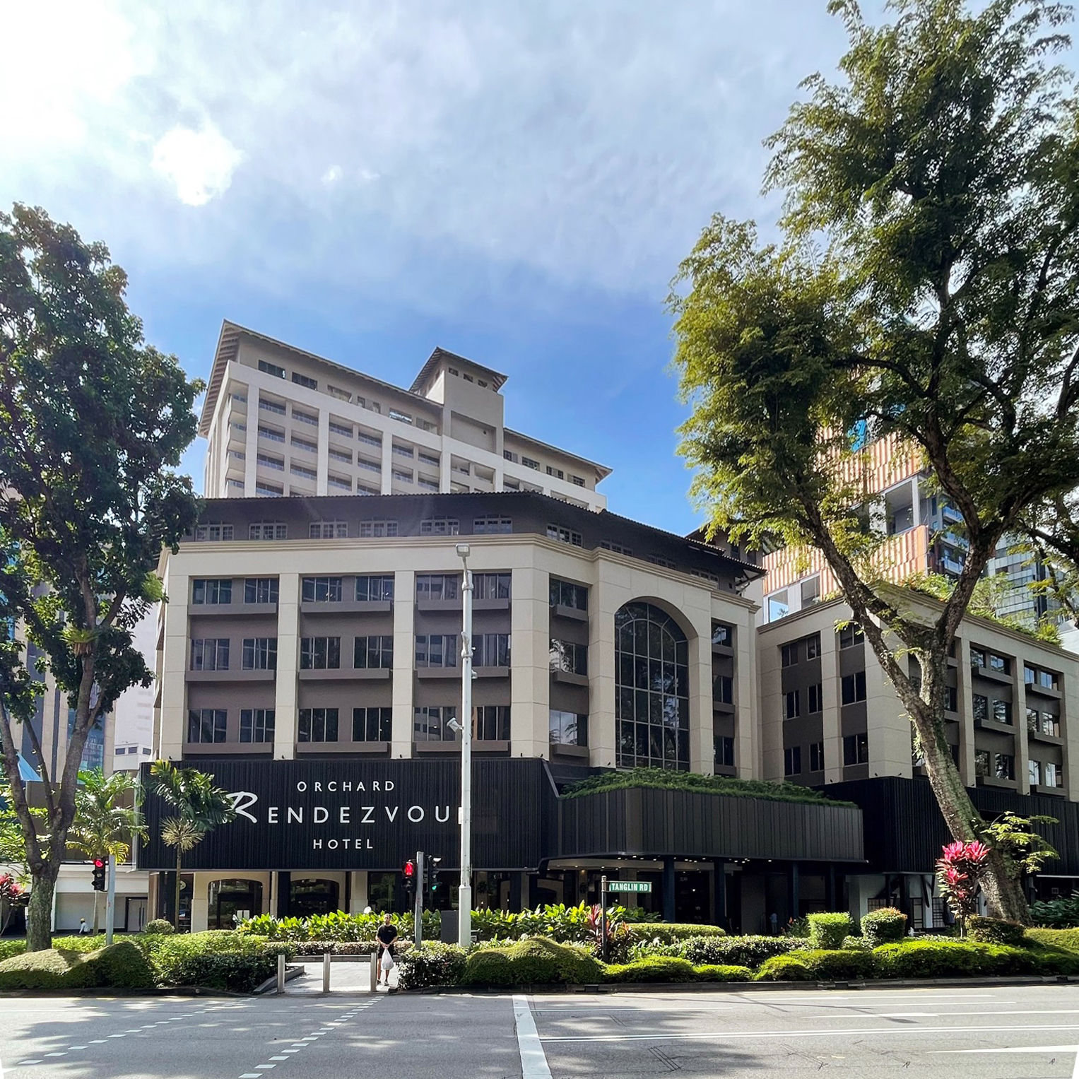 ORCHARD RENDEZVOUS HOTEL